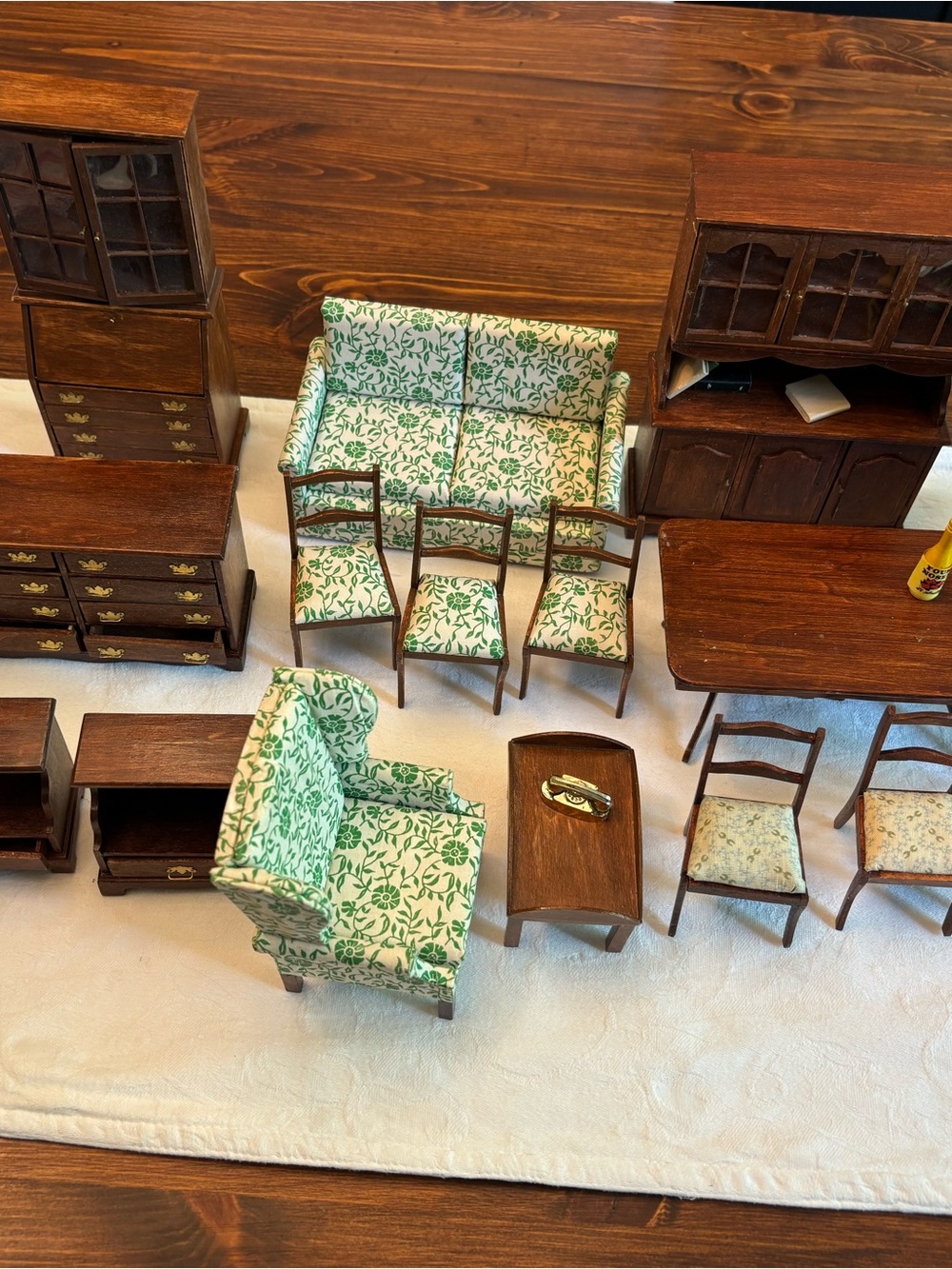 Vintage wood doll house furniture - 19 pieces